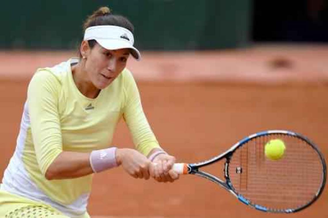 Garbine Muguruza is eerste finaliste in Parijs