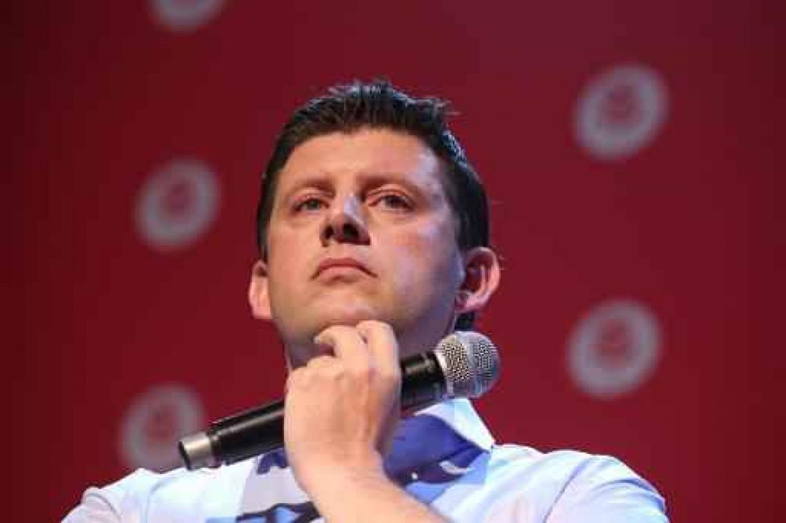 "Ik ben rond met interne vernieuwing van de partij"