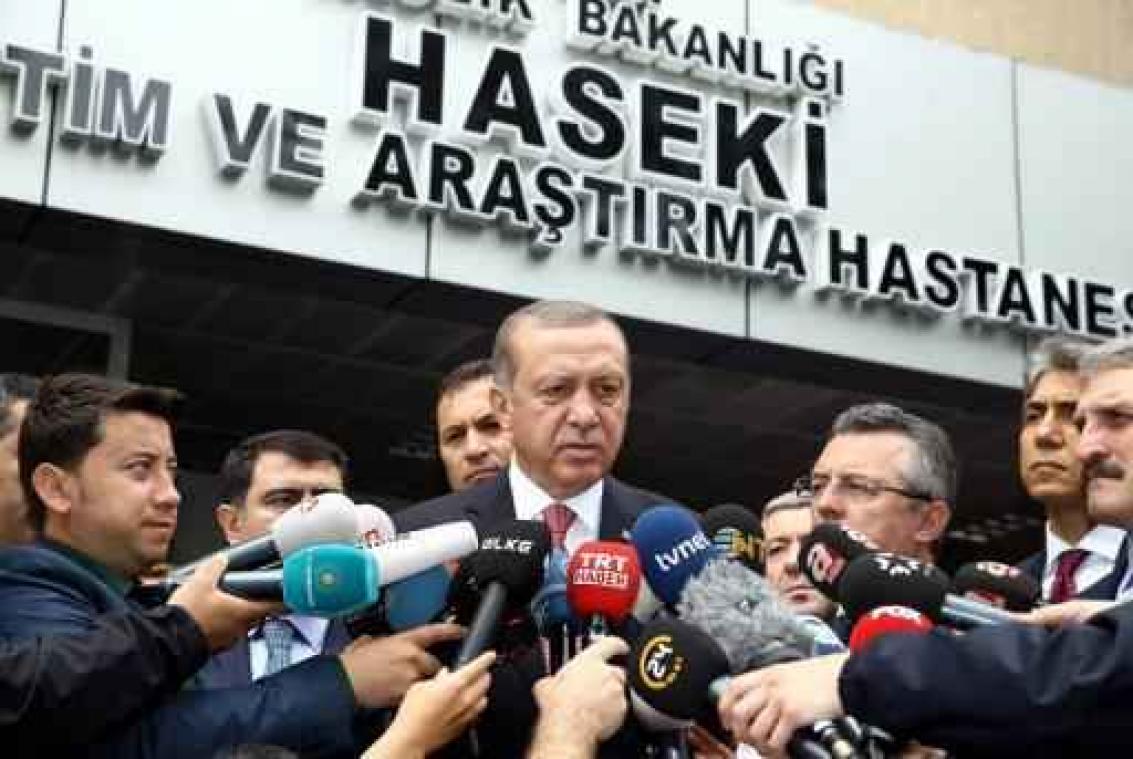 Erdogan ondertekent wet die immuniteit van 138 parlementsleden opheft