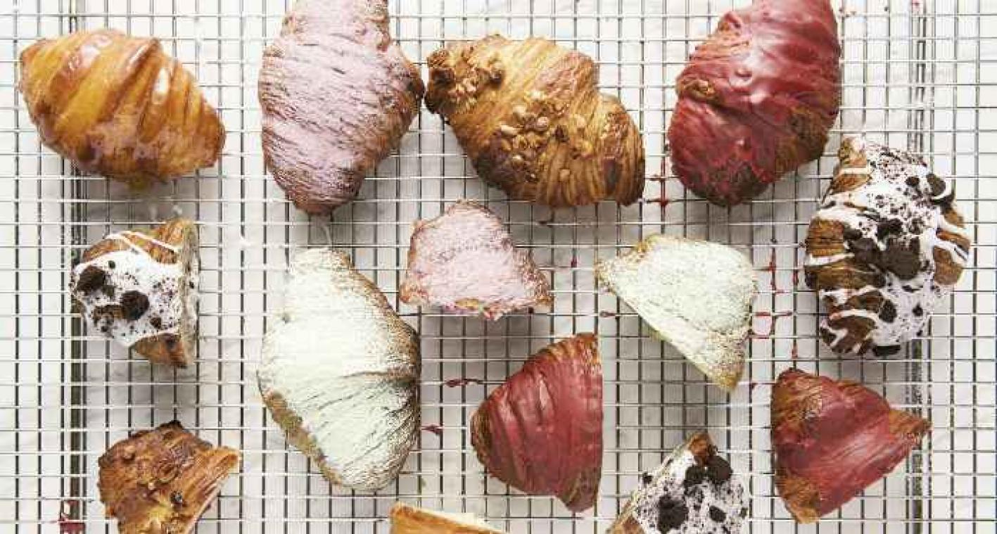 Deze croissant met confetti maakt je instant gelukkig