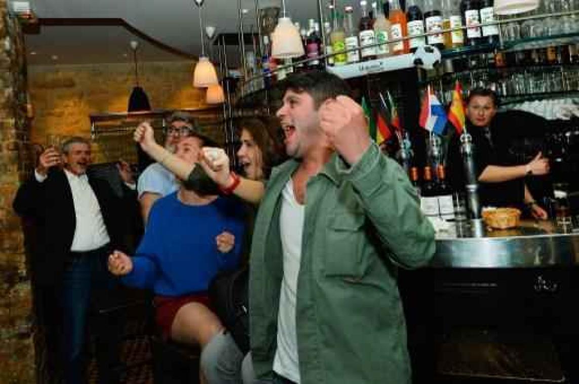 Verbod op televisie-uitzendingen op terrassen van Franse bars tijdens EK