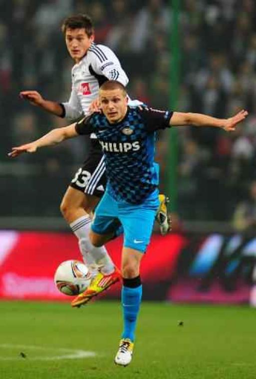 Zulte Waregem strikt Timothy Derijck