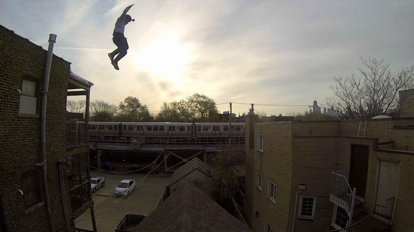 Dit is hoe een doorsnee werkdag van een stuntman eruitziet
