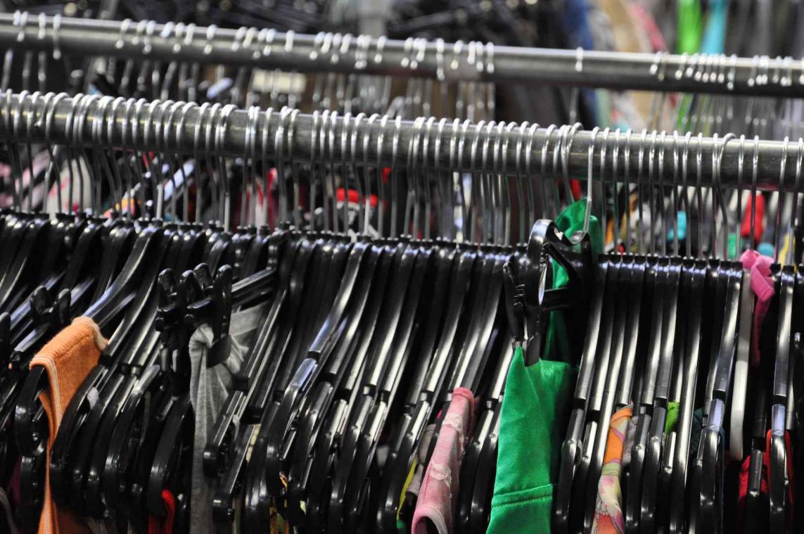 Vlaming vindt weg naar kringwinkel