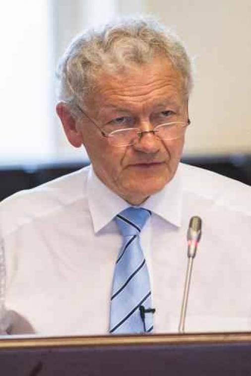 Minister Bellot gekant tegen elke verhoging van vluchten op Brussels Airport