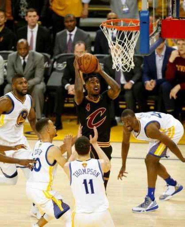 Cleveland knokt zich terug in NBA-finale