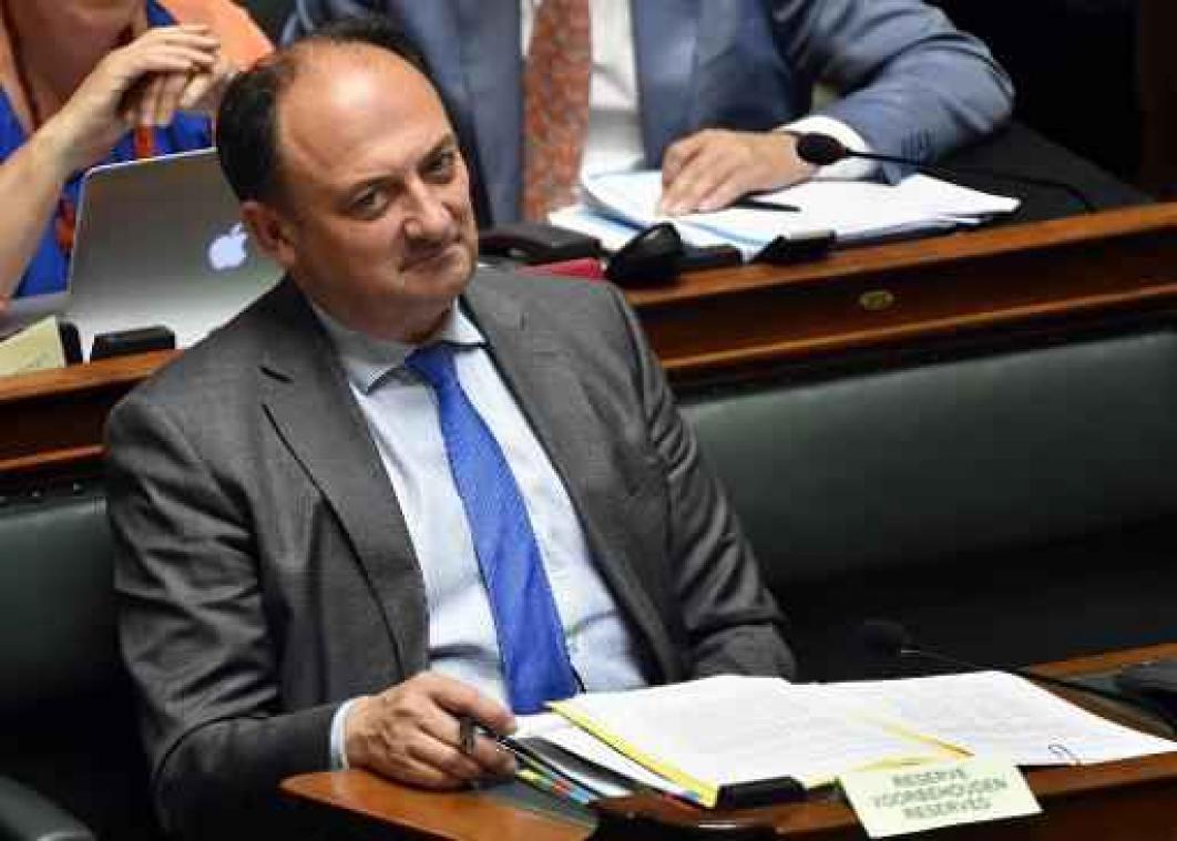 Minister Borsus ongerust over Booking.com