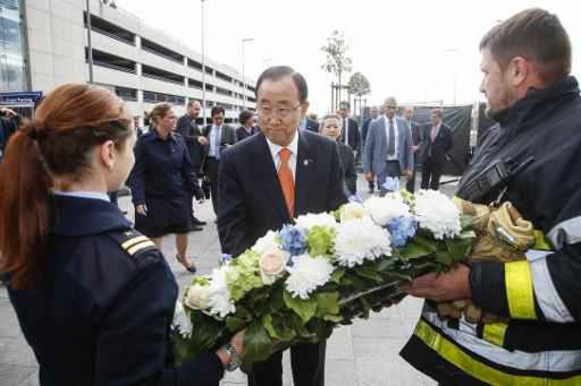 Ban Ki-moon herdenkt slachtoffers op Brussels Airport