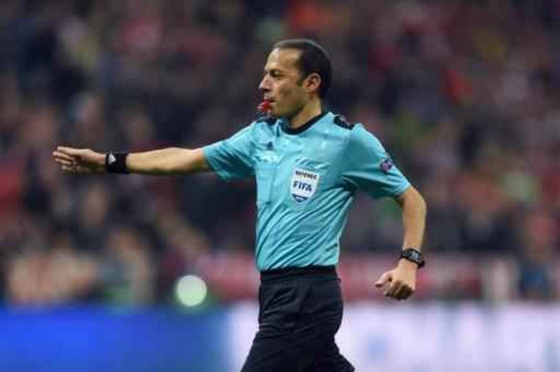 Turkse ref Cakir leidt België-Ierland