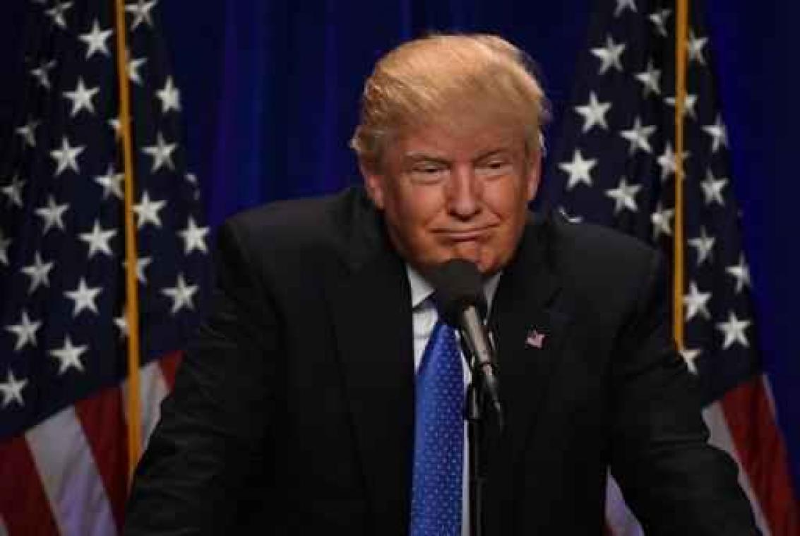 Trump: "Laat me het desnoods alleen doen"