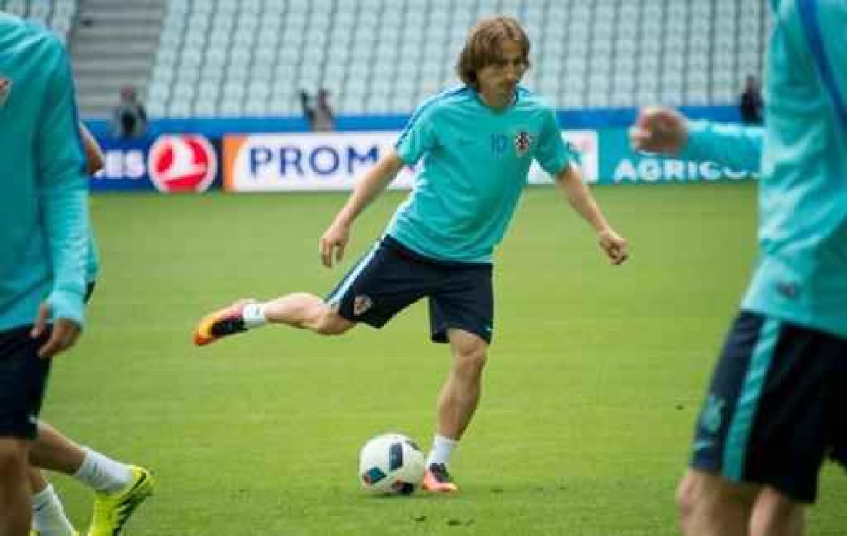 EK 2016 - Kroaat Modric mist waarschijnlijk laatste groepsmatch met liesblessure