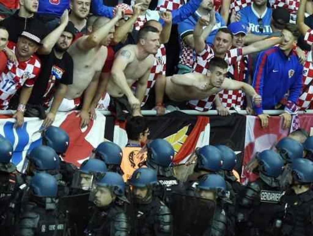 UEFA legt Kroatië geldboete en ticketrestrictie op