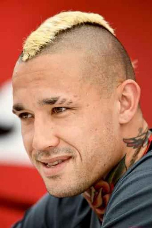 Rode Duivels - Nainggolan is ophef over pakje sigaretten beu: "En morgen ben ik alcoholist"