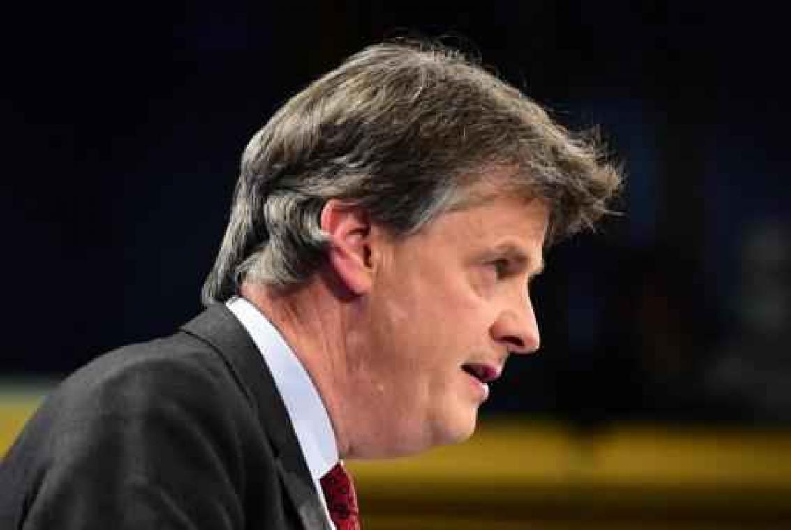 Britse EU-commissaris Jonathan Hill kondigt ontslag aan