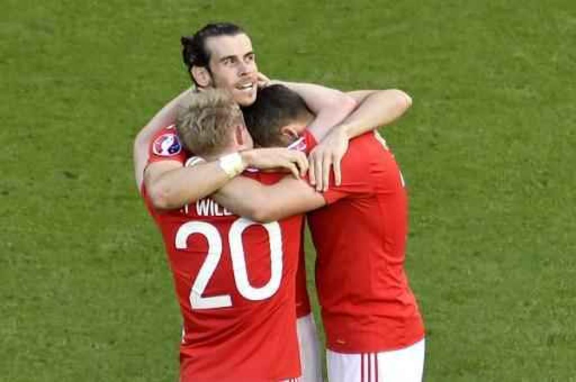 EK 2016 - Gareth Bale trekt Wales over de streep
