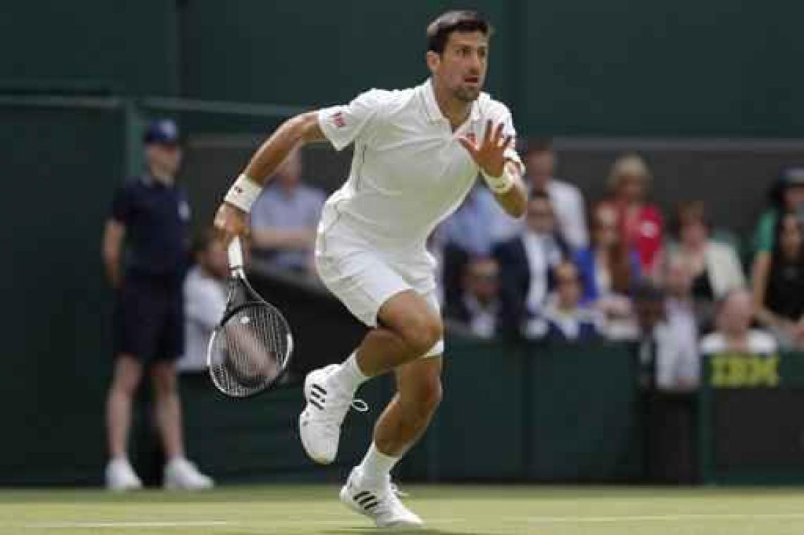 Titelverdediger Novak Djokovic neemt eerste horde op Wimbledon