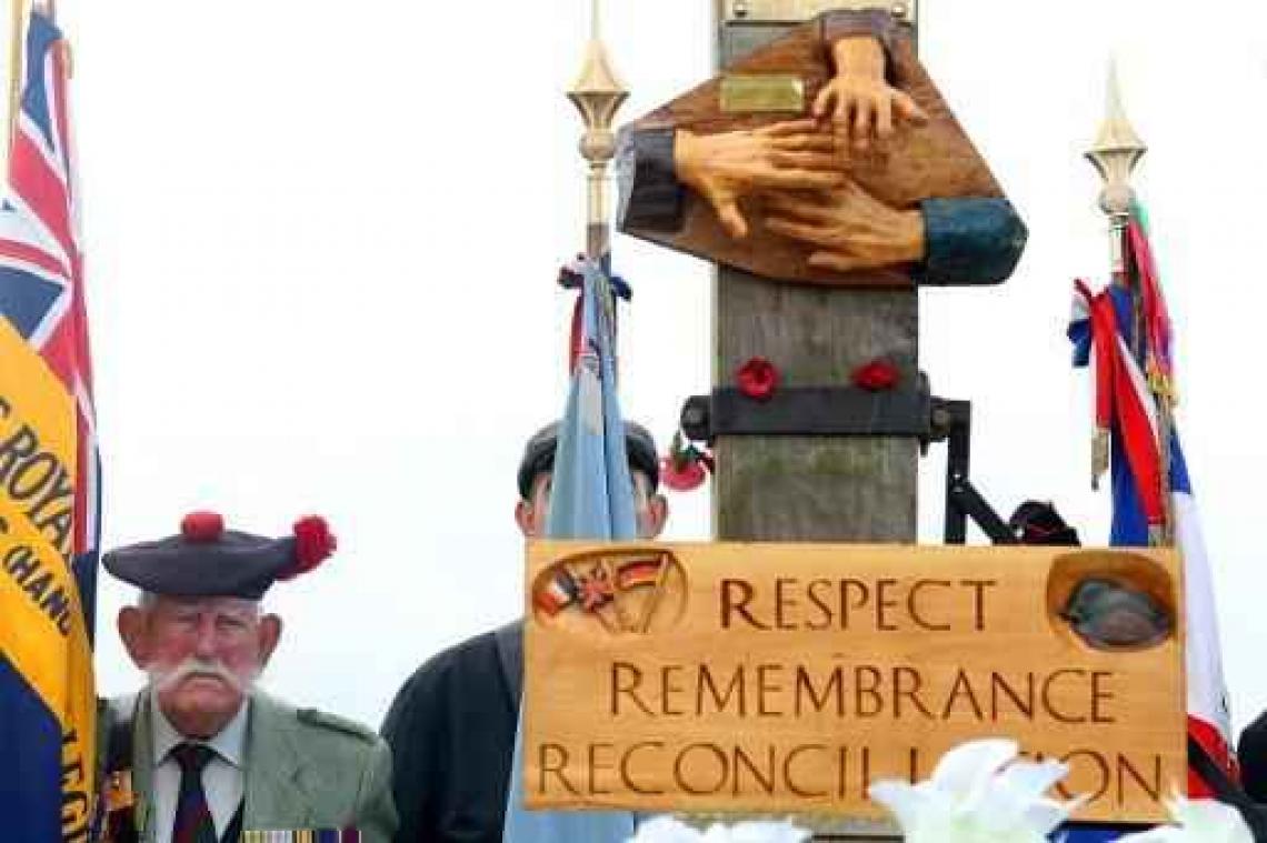 Fransen en Britten herdenken honderdste verjaardag van Slag aan de Somme