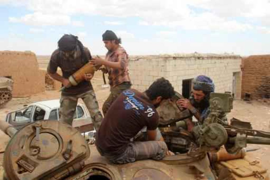 Syrië - Ontvoeringen, foltering en executies in rebellengebied Noord-Syrië