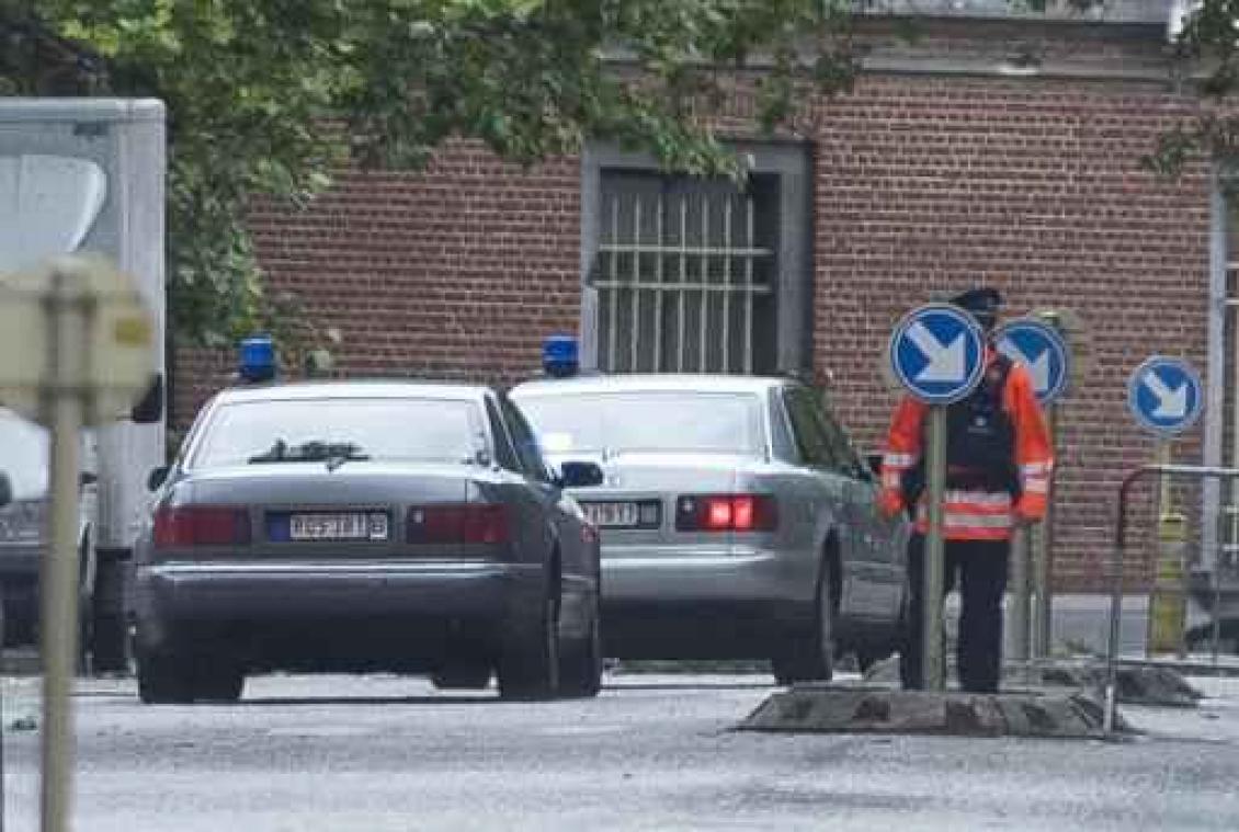 Aanslagen Parijs: Raadkamer verlengt aanhouding Osama Krayem