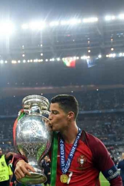 EK 2016 - "Een trofee voor alle Portugezen"