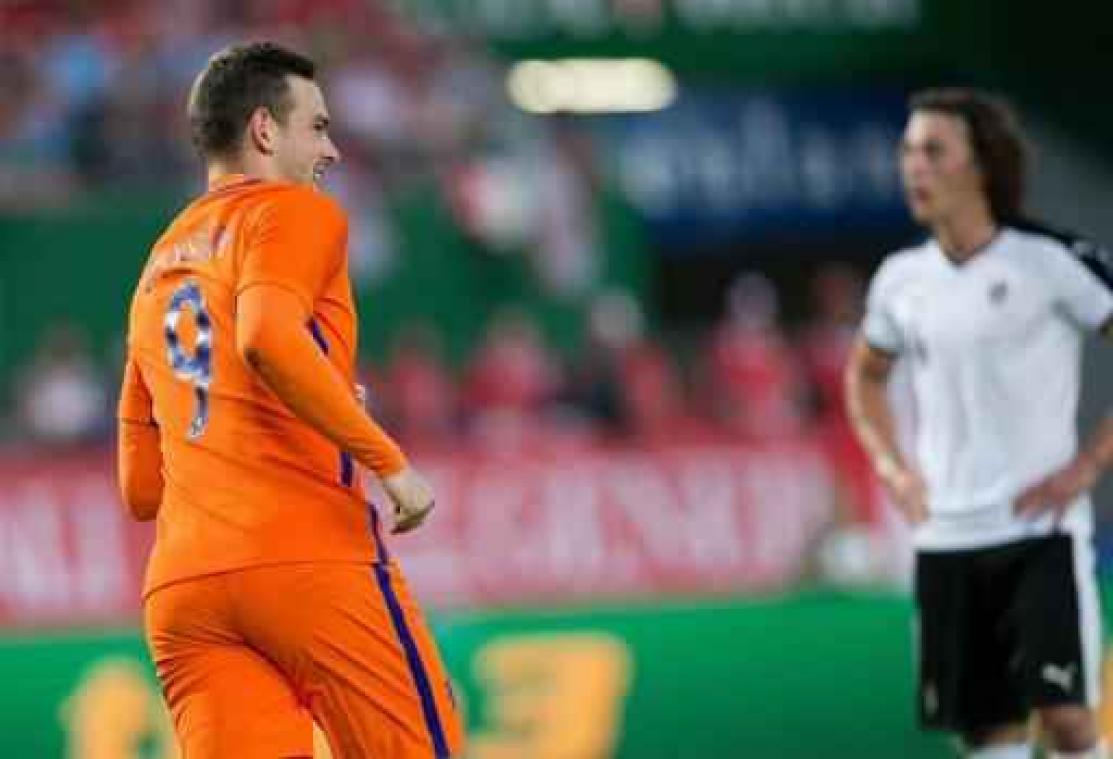 Tottenham heeft Nederlandse spits Vincent Janssen beet
