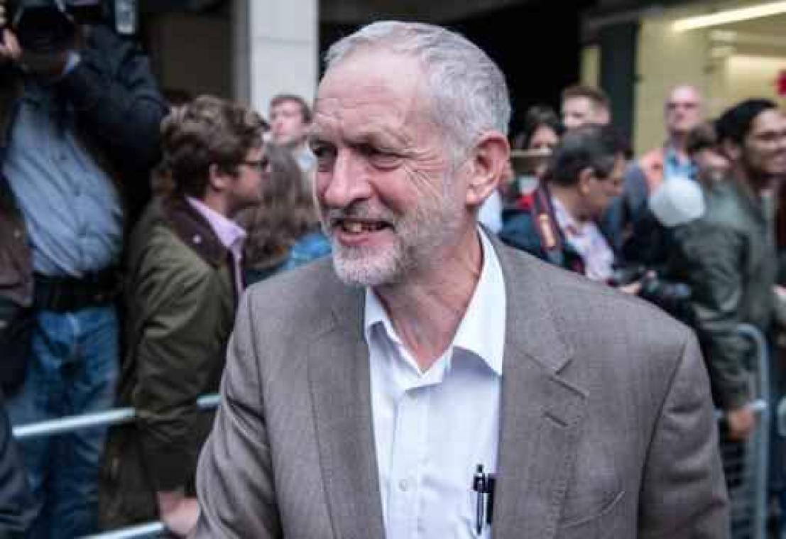 Corbyn behaalt cruciale overwinning op tegenstanders binnen Labour