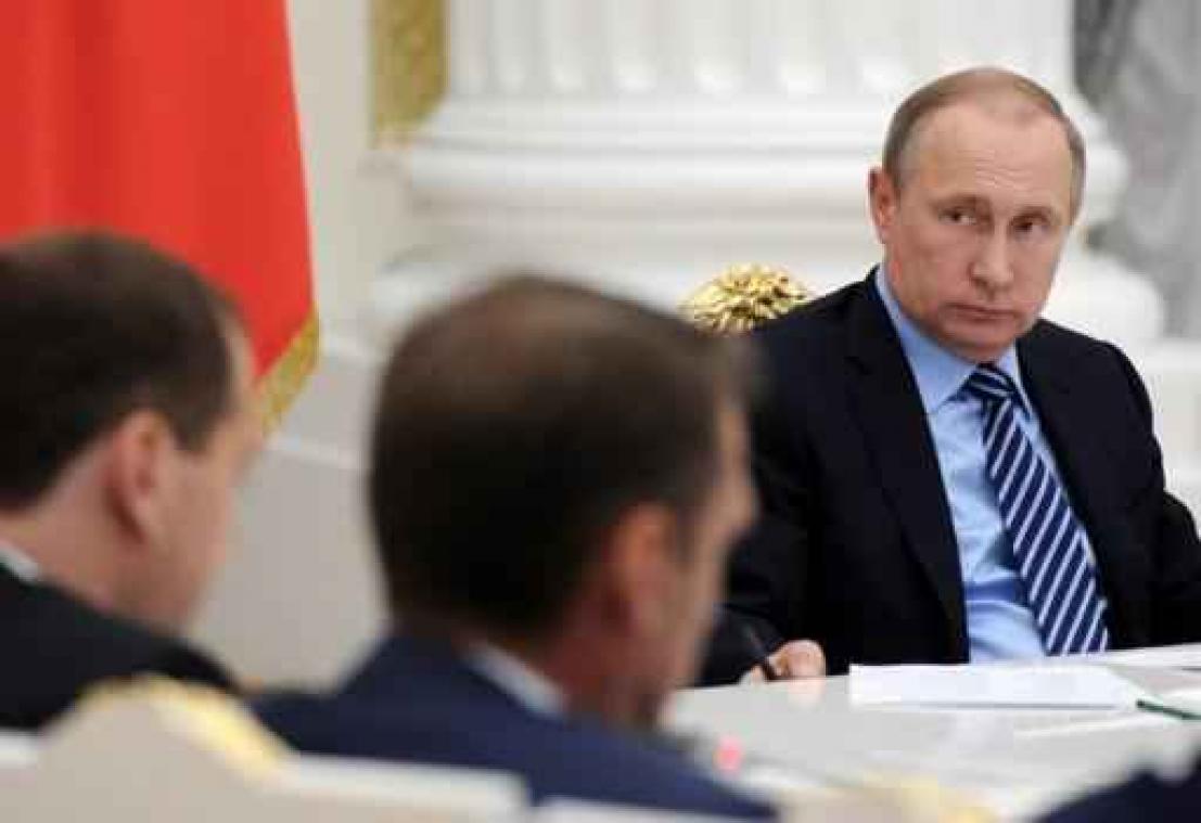 Poetin hoopt op "constructieve dialoog" met Theresa May