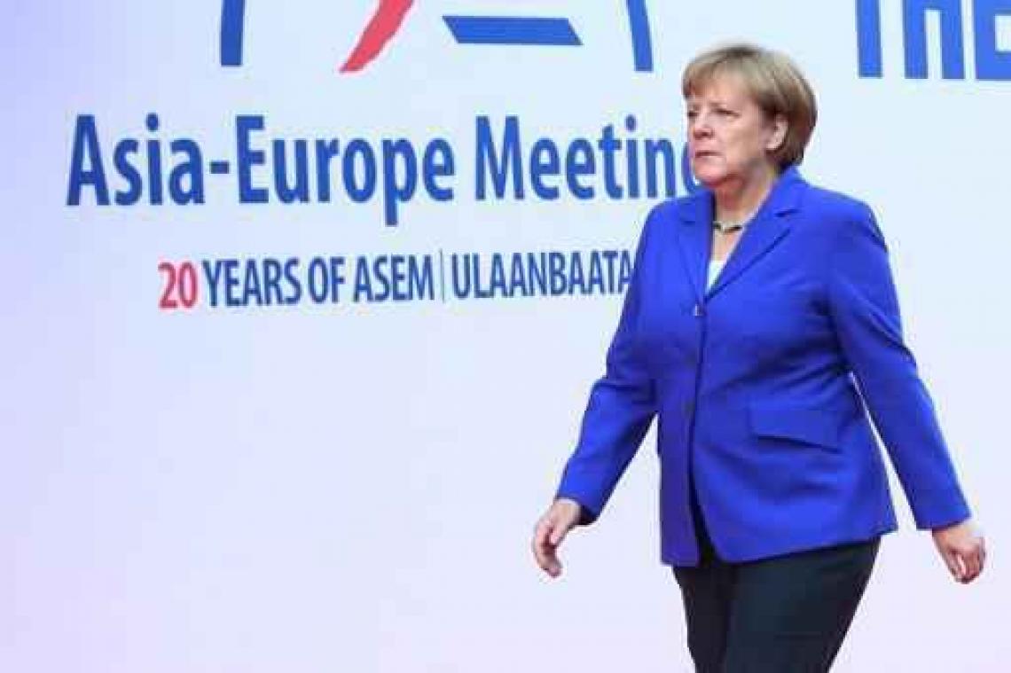 Ook Merkel betuigt steun aan Frankrijk