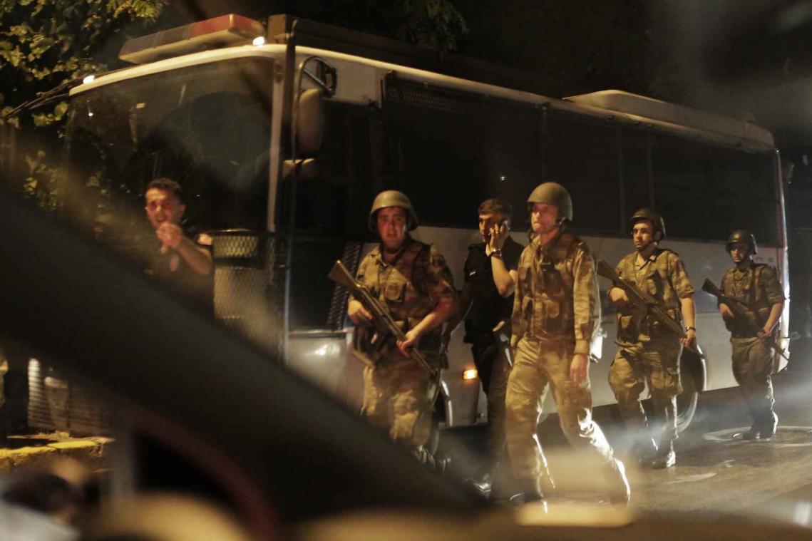 Couppoging Turkije - Turkse leger meldt machtsovername