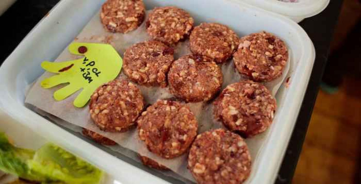 In Londen kun je hamburgers van mensenvlees eten