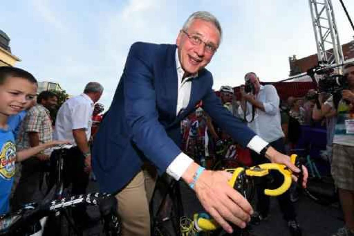 Peeters breekt twee ribben bij botsing met de fiets