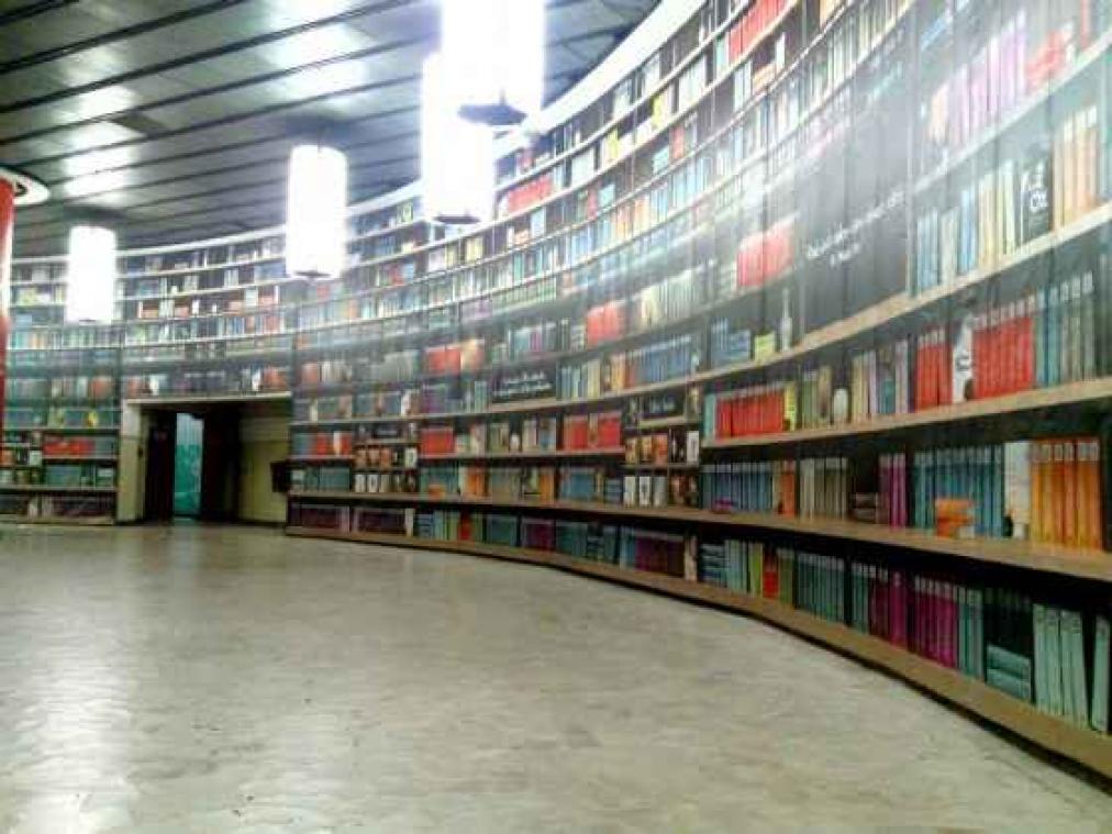 Digitale bibliotheek in metrostation Boekarest