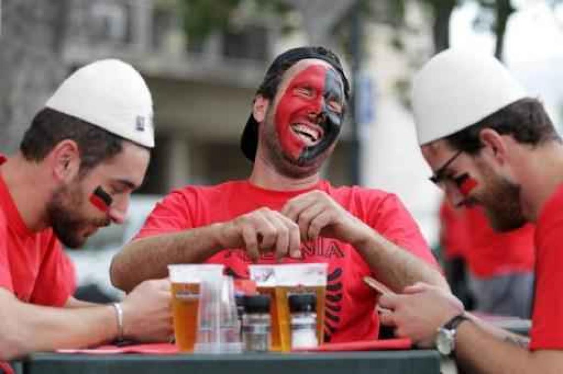 Jonge pubers geraken gemakkelijk aan alcohol