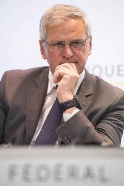 Coalitiepartners fluiten Peeters terug over flexibele werkweek