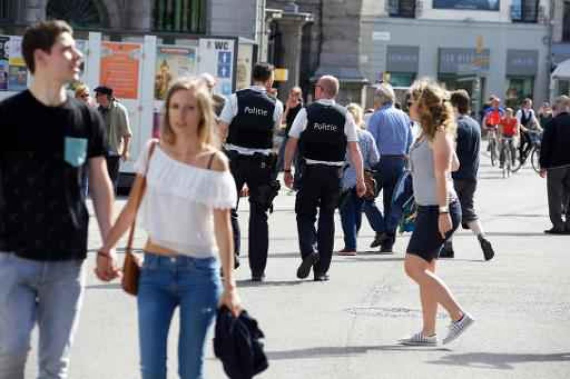Eerst nog drukkend zwoel, nadien kans op onweer
