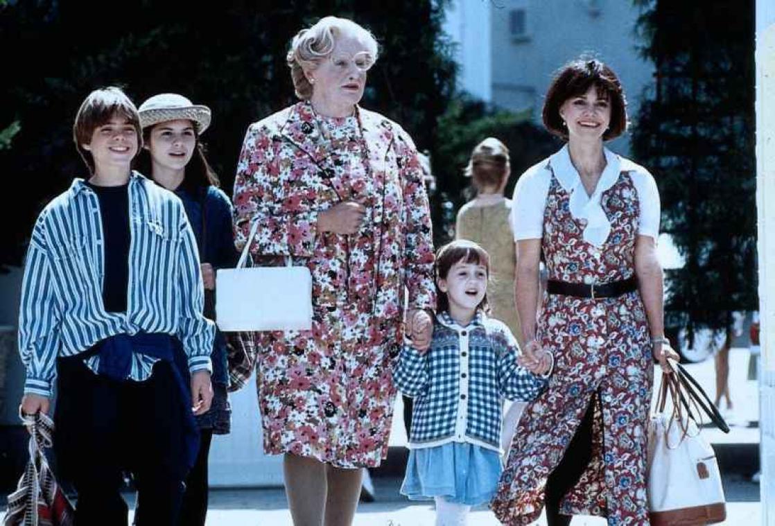 Dit deed Robin Williams ooit als Mrs. Doubtfire in een seksshop