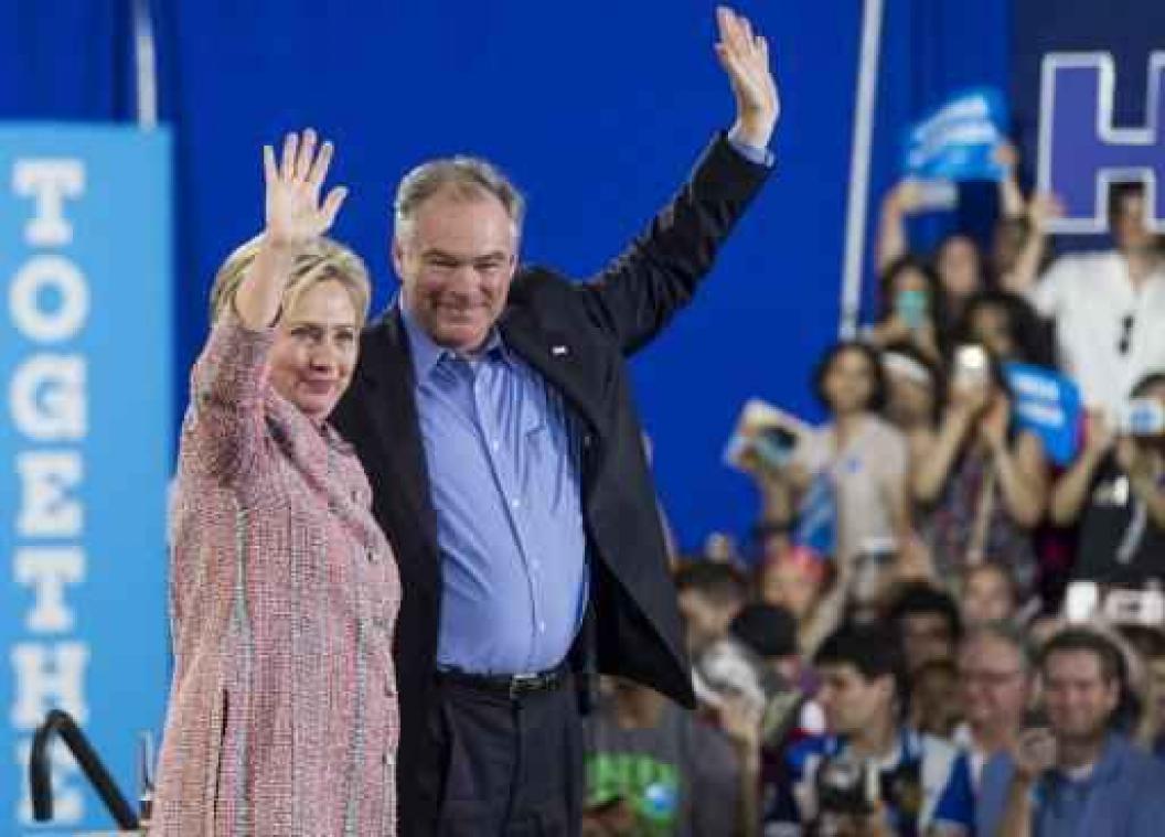 Race Witte Huis - Hillary Clinton duidt senator Tim Kaine aan als running mate