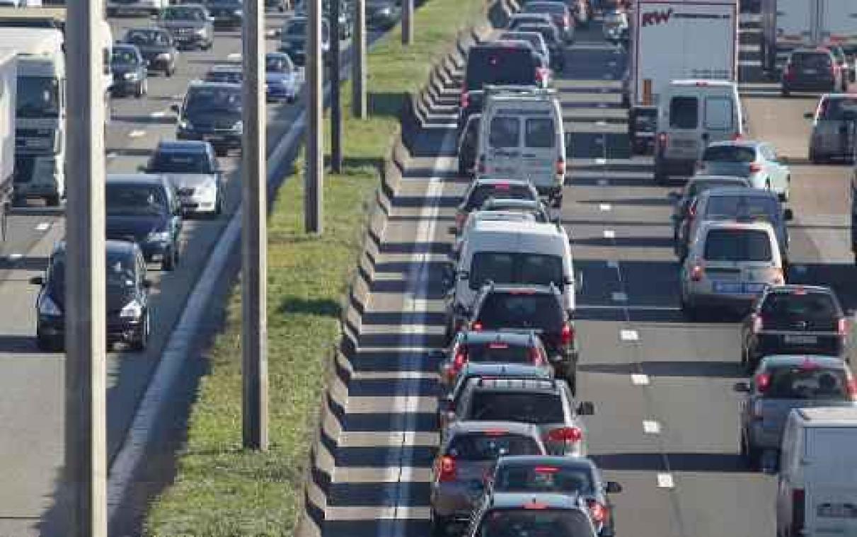 Urenlang aanschuiven aan Gotthardtunnel