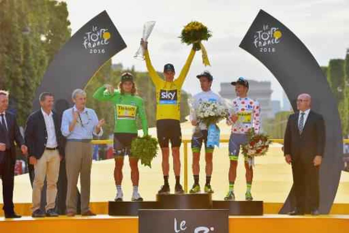 Tour - Chris Froome showt maandag gele trui in Aalst