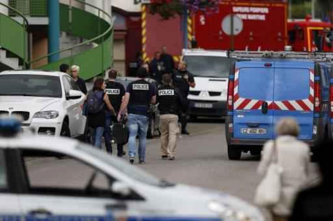 Gijzelnemers in Franse kerk riepen "Allah is groot"