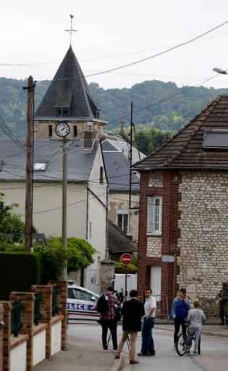 Gijzeling Franse kerk - Een van de gijzelnemers was gekend bij antiterrorismediensten