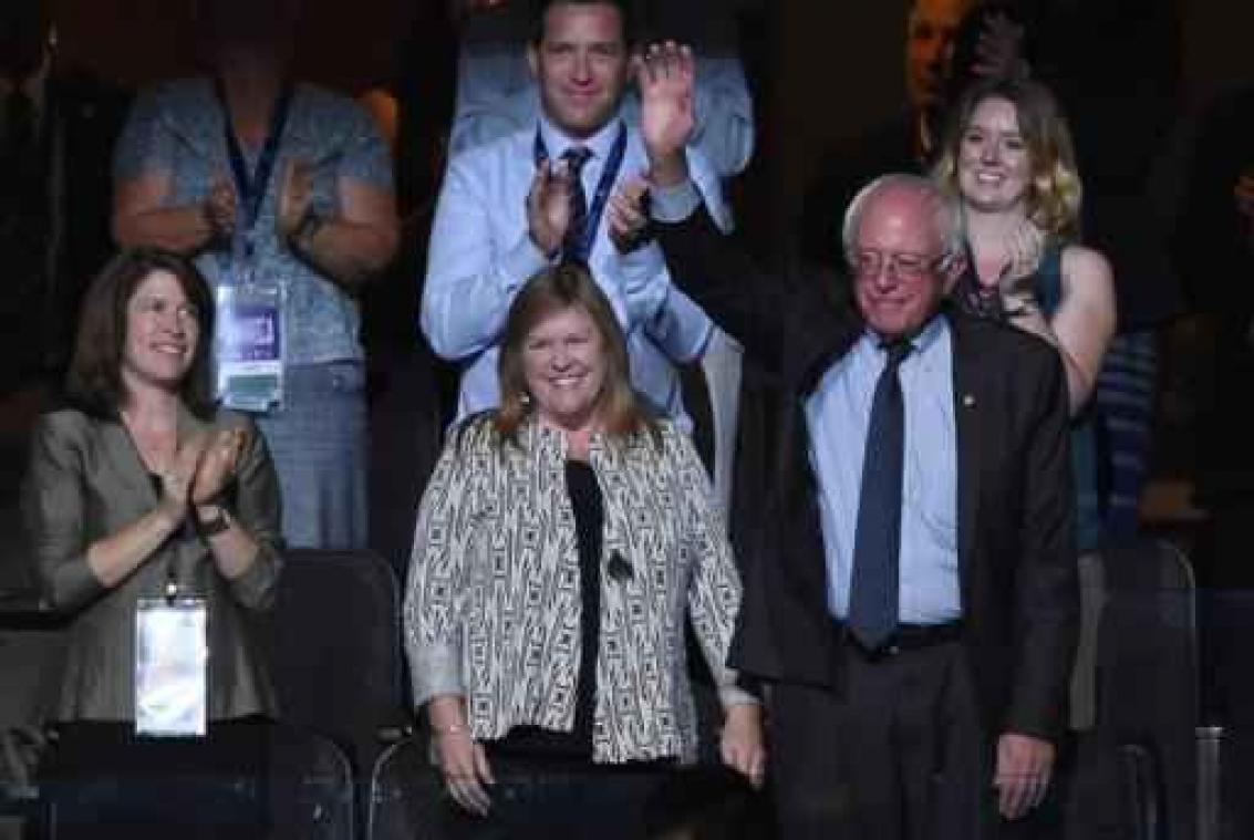 Race Witte Huis - Bernie Sanders geeft nederlaag toe