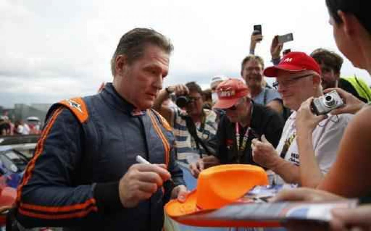 Vader van Jos Verstappen beschuldigt zijn zoon van mishandeling