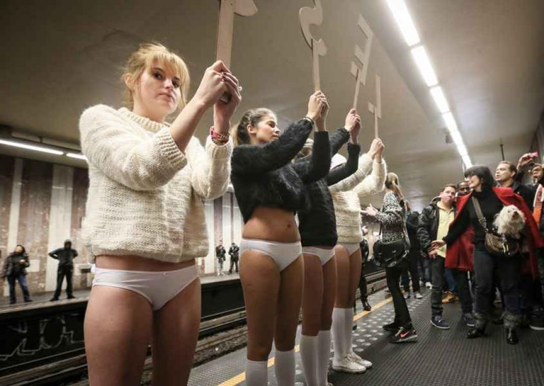 400 mensen stapten zonder broek op de Brusselse metro