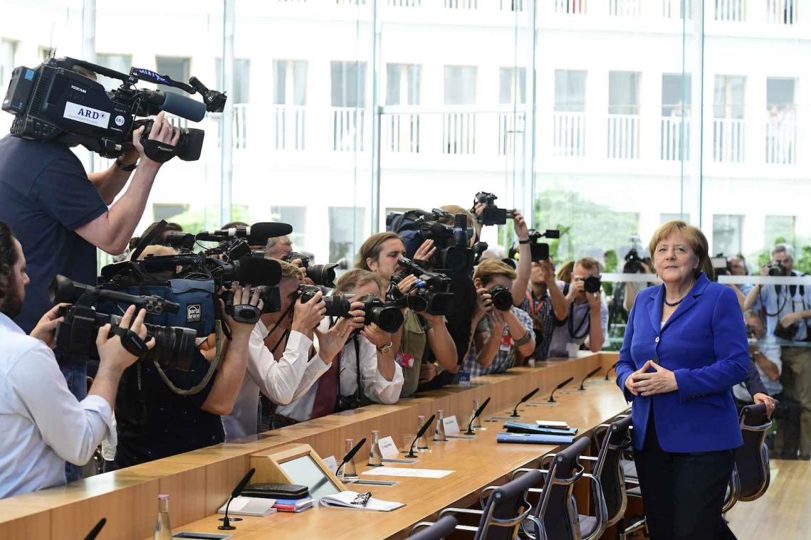 Merkel houdt vol: "Wir schaffen das!"