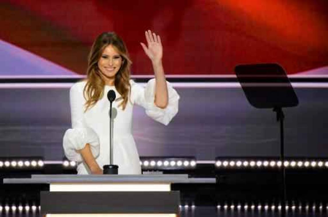 Website Melania Trump offline na controverse rond diploma