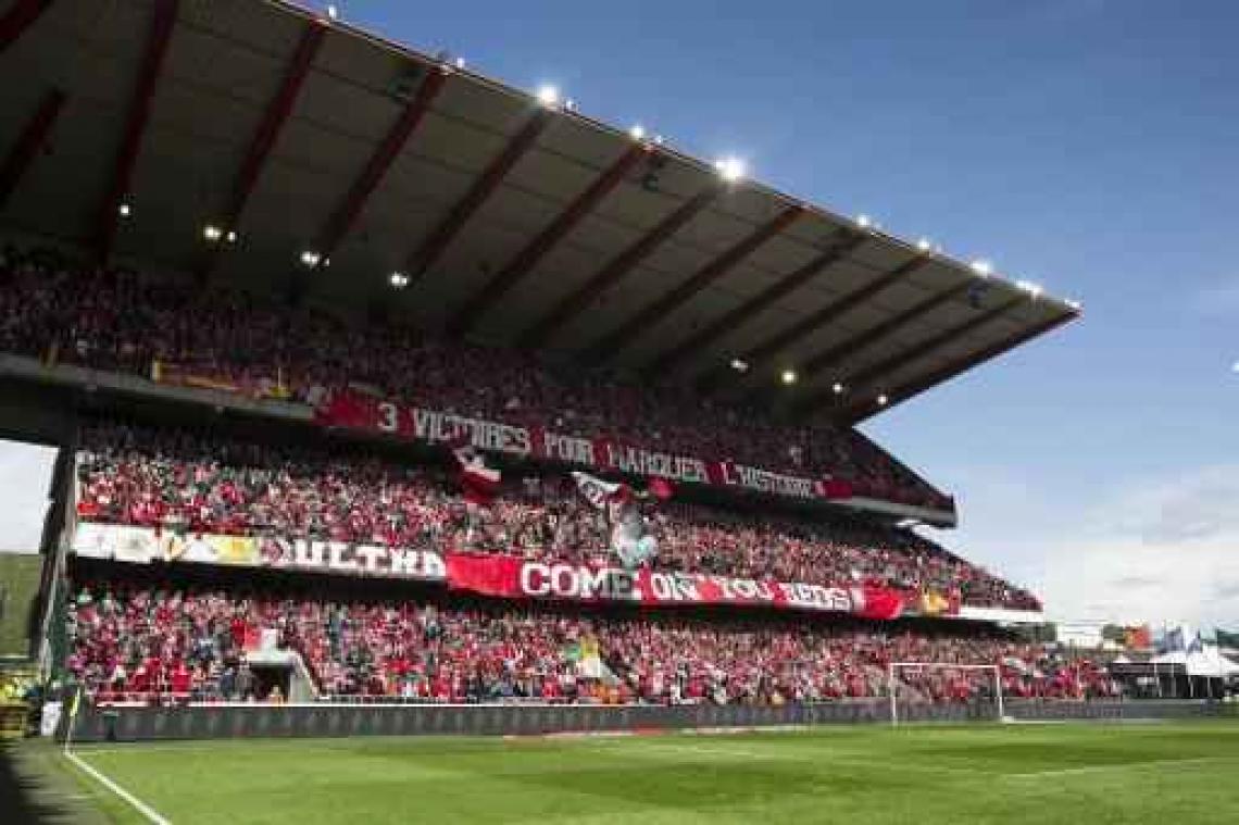 Aantal gewelddadige incidenten bij voetbalwedstrijden met ruim kwart gedaald