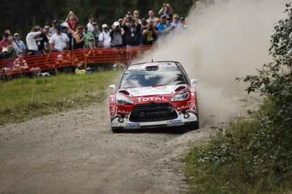 Kris Meeke pakt eindzege, Neuville valt net naast podium