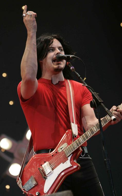 Jack White speelt plaat af in de ruimte