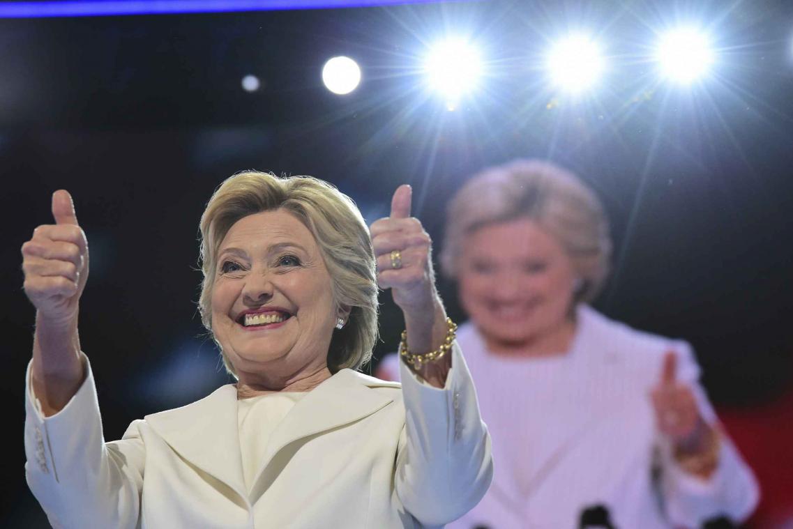 Clinton loopt weg van Trump in nieuwe peiling